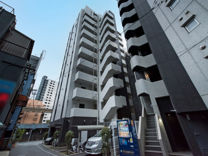 ＰＲＥＭＩＵＭ ＣＵＢＥ三田