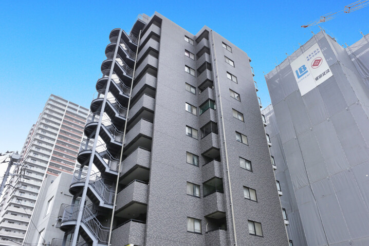 プリミエタワーズ浦和岸町