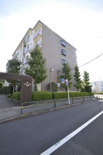 エステート花畑１号棟