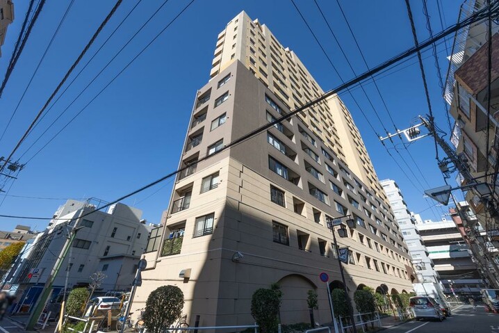 グランシティラピュタタワー