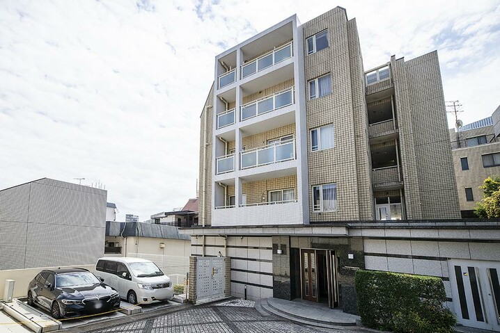 アクシルコート目黒花房山