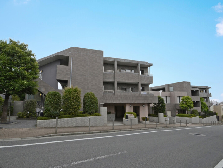 ロイヤルヴィーゼ貴船坂