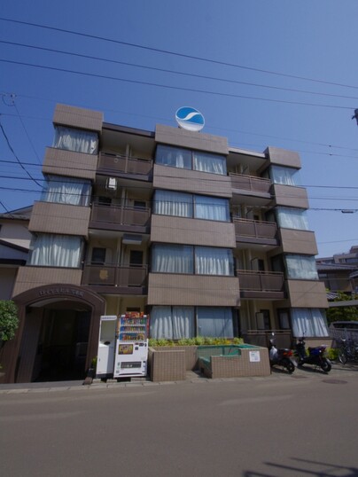 ロイヤルヒルズ赤坂