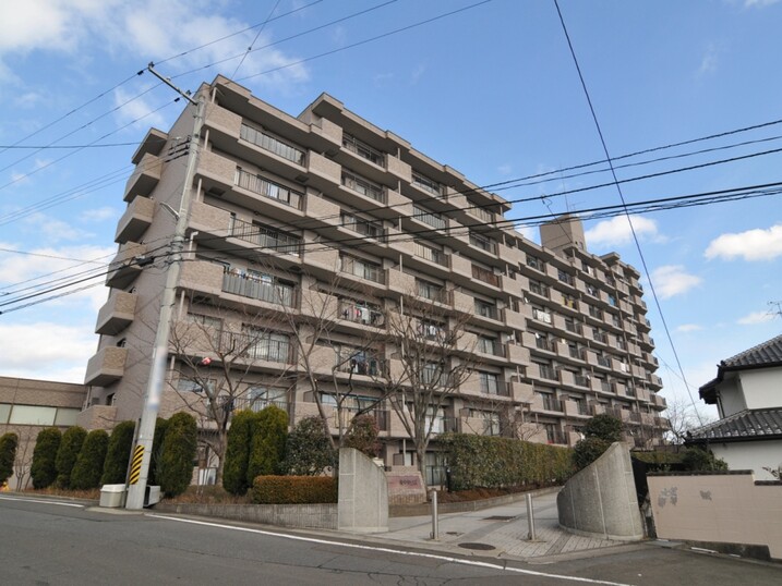 ロイヤルシャトー泉中央ヒルズ