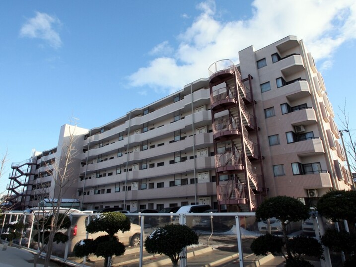 ファミール南仙台グランデージ