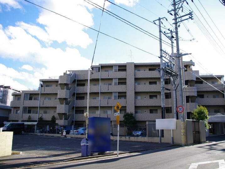 リビオ高松