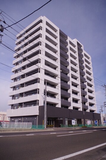 セレーノ本塩釜駅前ルネシア