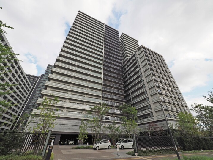 ＯＮＥ ＰＡＲＫ ＲＥＳＩＤＥＮＴＩＡＬ ＴＯＷＥＲＳ