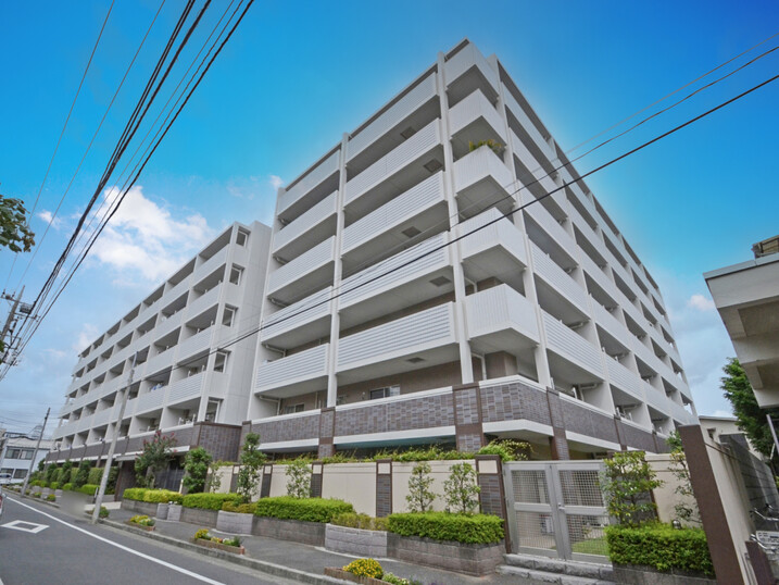 クレッセント東京サウス
