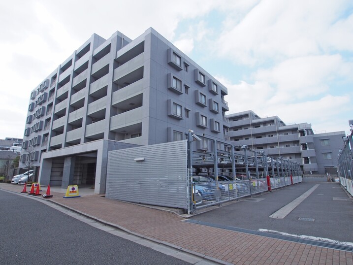 ライオンズステージ中野中央