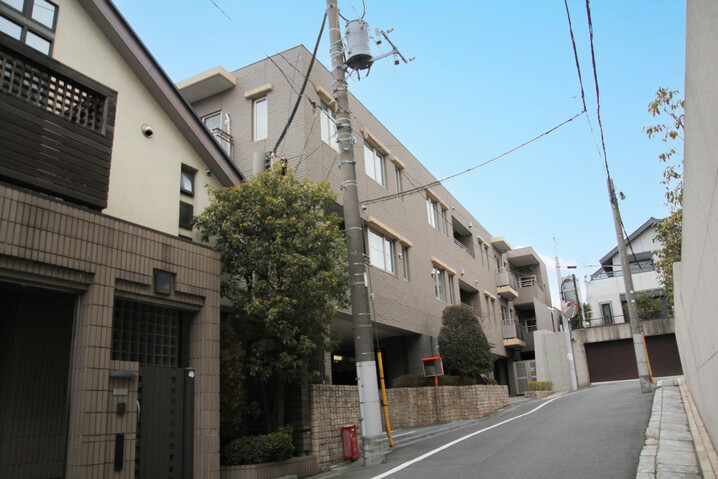 グランリビオ久世山