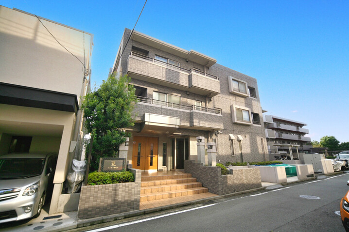 ルシオン仲町台