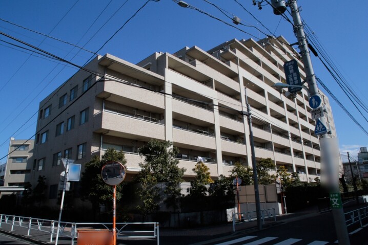 ファミールグラン代々木西原デクスターハウス