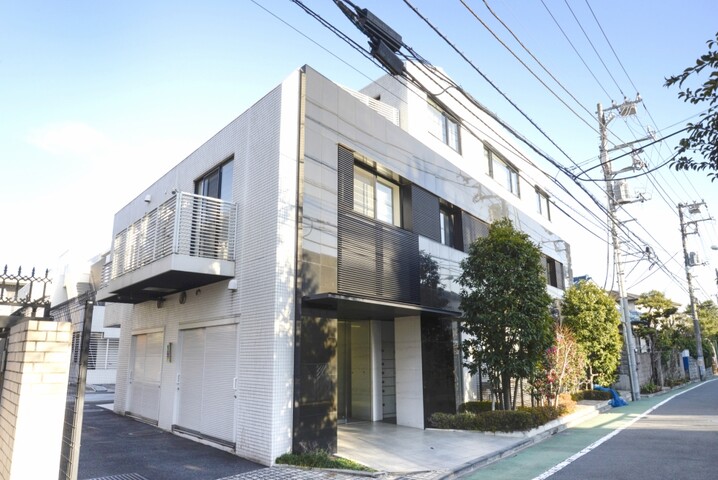 小田急コアロード目白西坂