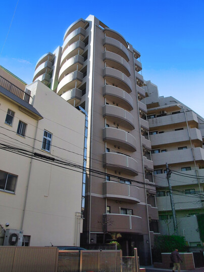 アールケープラザ平間駅前