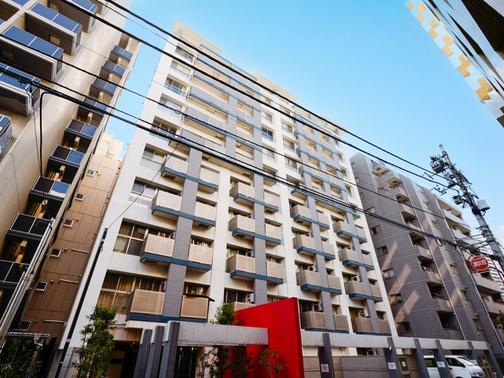 コアロード新宿イーストスクエア