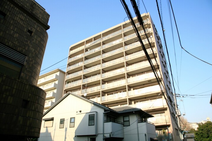 クリオ白山逸見坂
