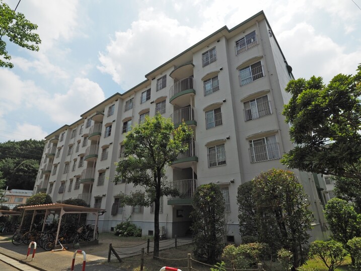 津田沼グリーンハイツ８号棟