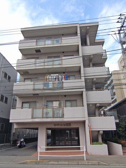 セザール第三鶴間
