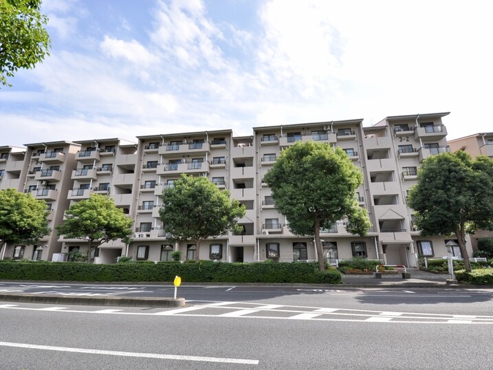 磯子杉田台団地３－２号棟
