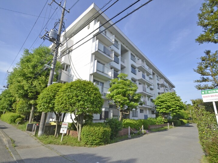 かやのき団地８号棟