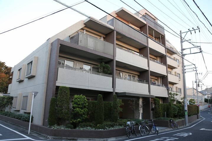 レーベンハイム小竹町フェイヴ