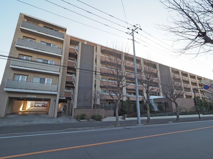 小田急コアロード青葉台