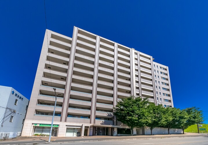 ドレッセあざみ野エスタフレンテ