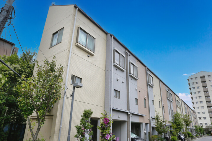 コスモアベニュー七彩の街