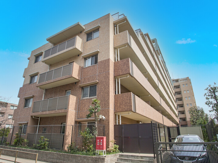 シャールレーク大井桜通り