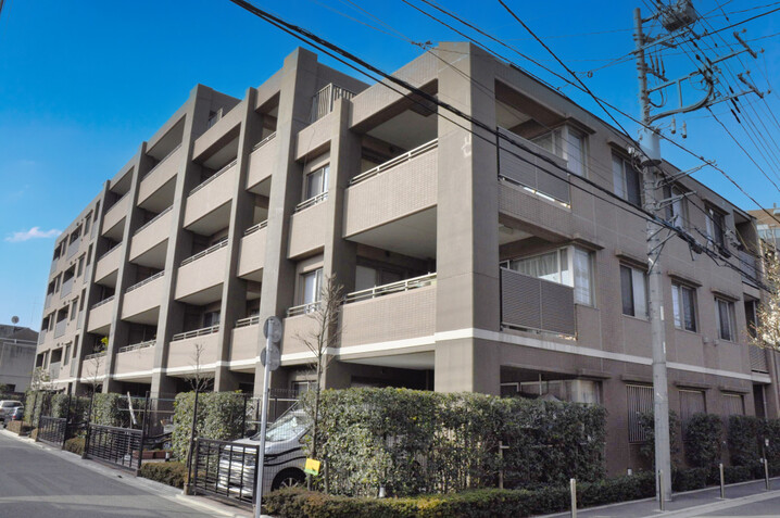 ディーレスティア学園西町リヴザ
