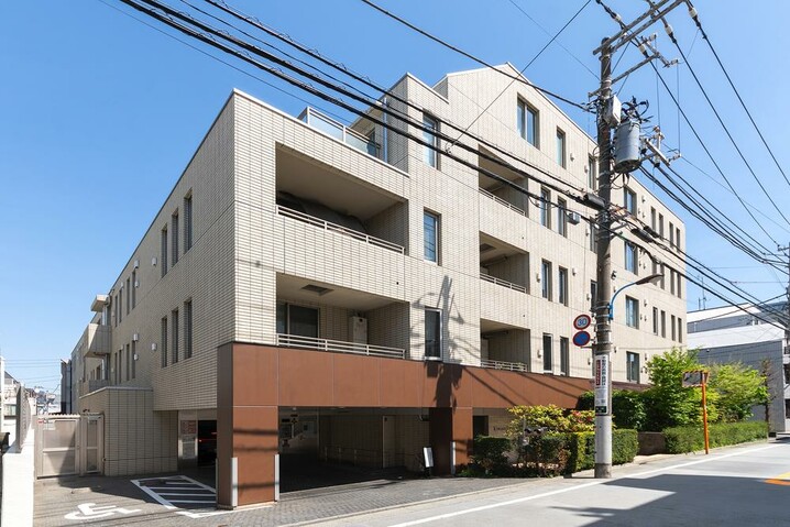 市谷逢坂テラス