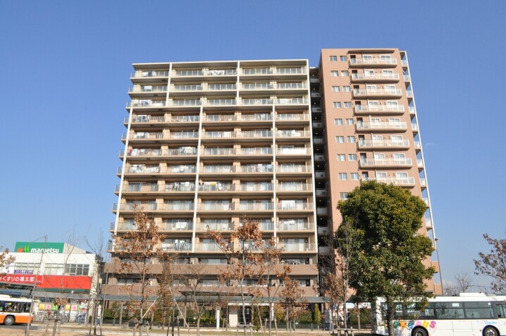 三郷中央センターマークス