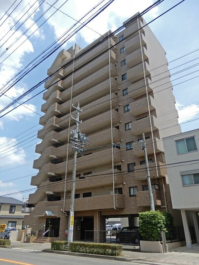 ファミール春日井