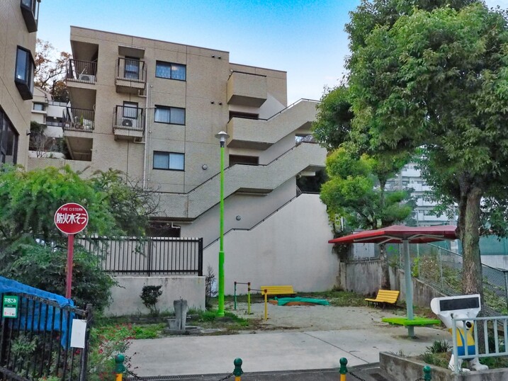 ライオンズマンション虹ヶ丘ガーデン参番館