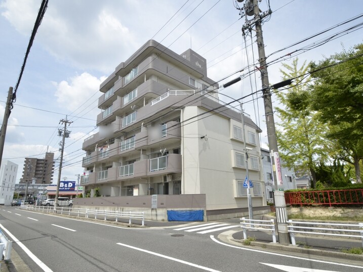 ホワイトキャッスル植田Ⅴ