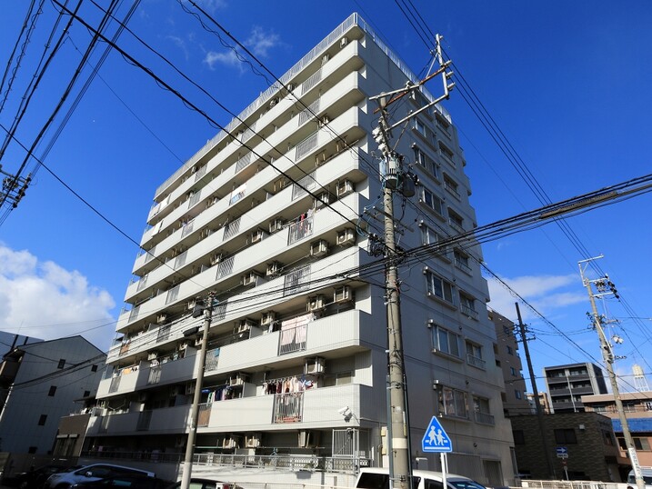 ユーハウス名駅