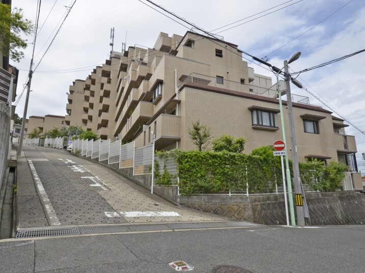 ライオンズマンション八事石坂