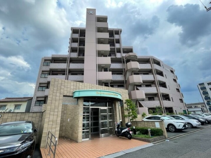 宝マンション日比野