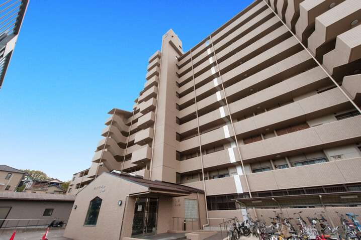 ラドーニ東郷風の館