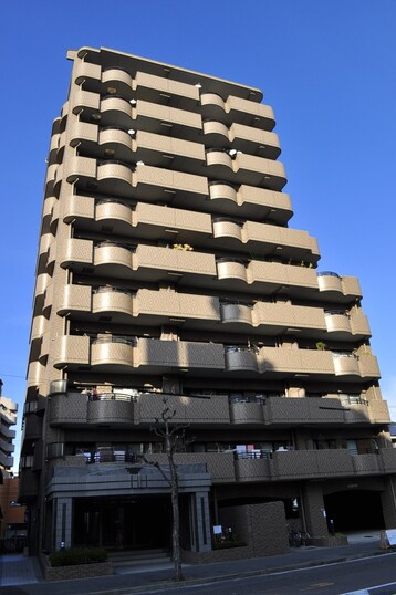 ライオンズマンション横代官