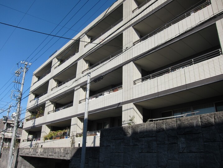 ローレルコート東山