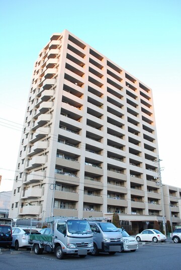 ライオンズプラザ平安通