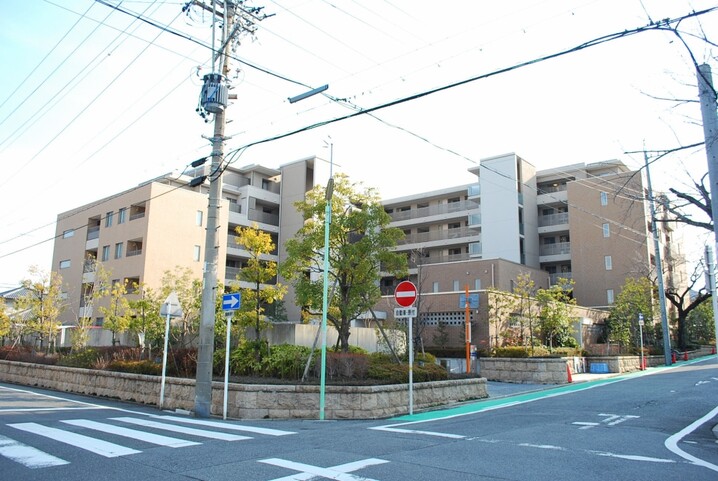 グランドメゾン駈上テラス