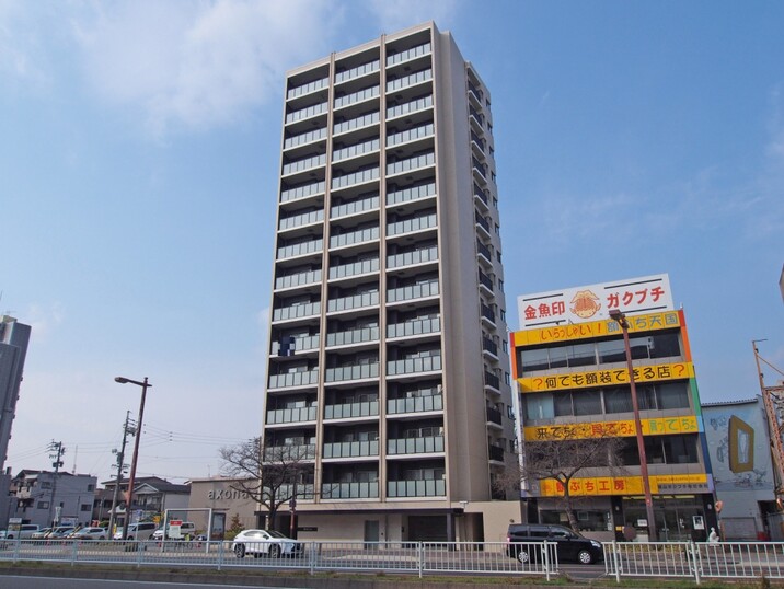 ブランズ車道駅前