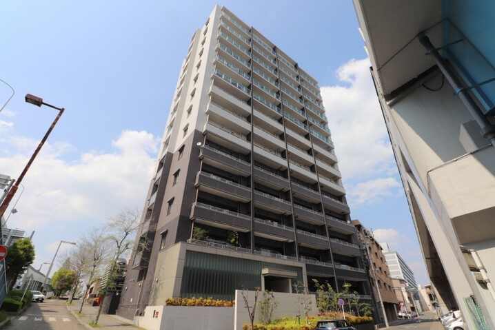 ダイアパレス上社駅前