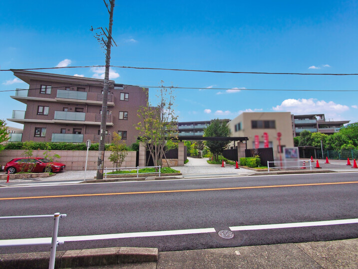 プラウド川名山ガーデン