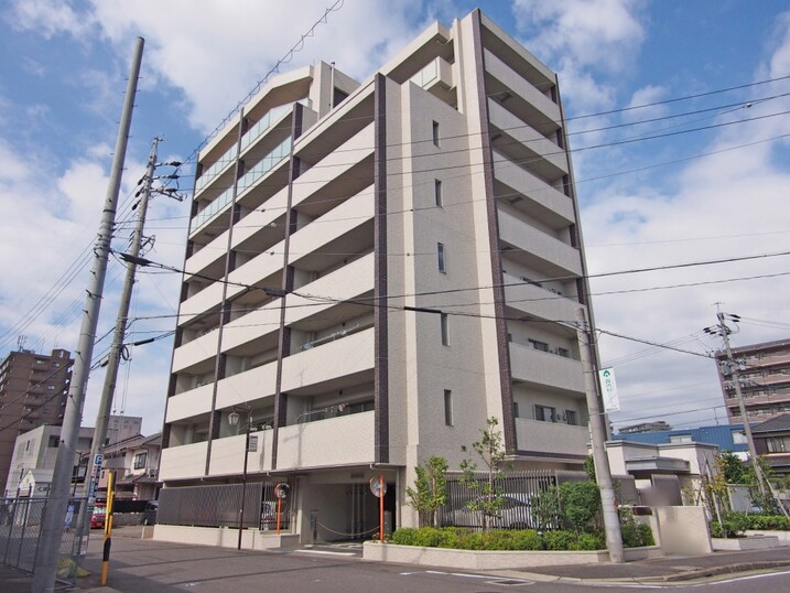 ダイアパレス勝川駅前