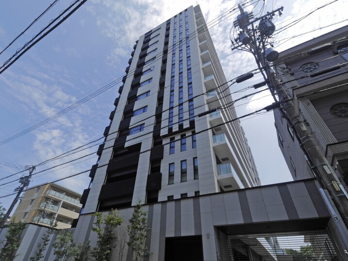 ローレルコート主税町