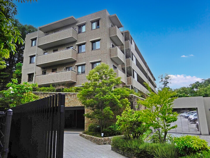 プレシアスコート東山元町テラスＡ